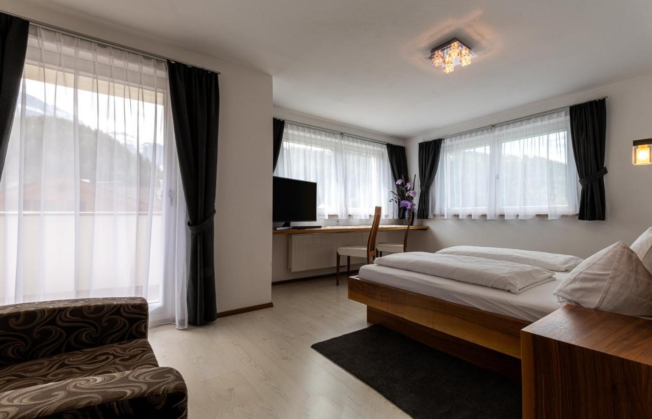 Apartments Sunela Сельва-ди-Валь-Гардена Экстерьер фото